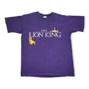 Vintage The Lion King Disney 90s Embroidered T shirt says xl fits like large